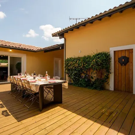Villa 5 étoiles Avec Piscine Chauffée, 4 Ch. Avec Sdb Privées Et Bbq - Jusqu'à 12 Pers. - Fr-1-877-49