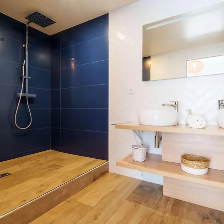 5 étoiles Avec Piscine Chauffée, 4 Ch. Avec Sdb Privées Et Bbq - Jusqu'à 12 Pers. - Fr-1-877-49 Villa Parentis-en-Born