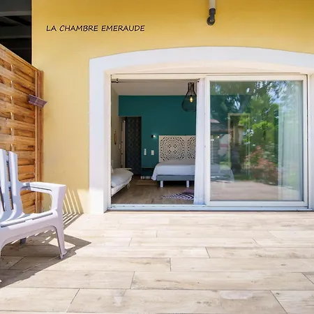 5 étoiles Avec Piscine Chauffée, 4 Ch. Avec Sdb Privées Et Bbq - Jusqu'à 12 Pers. - Fr-1-877-49 Parentis-en-Born